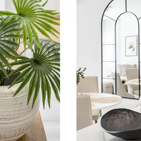 Rib2a- Relaxed & Modern Flat In Benahavis