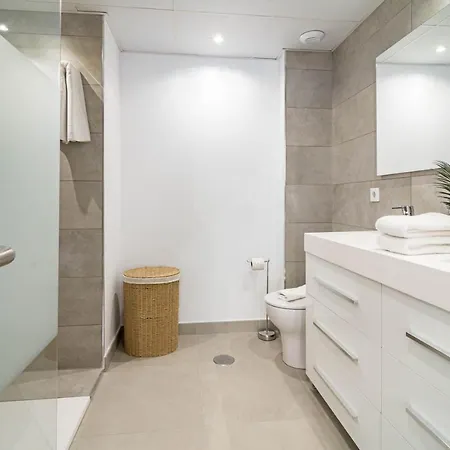 Rib2a- Relaxed & Modern Flat In * Benahavis